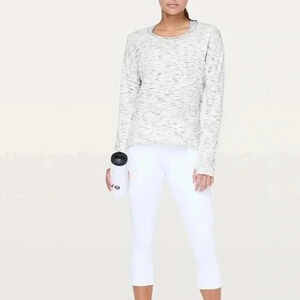 [6] Lululemon Sweat  Embrace Long Sleeve Tiger Space Dye Black White